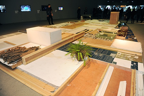 當(dāng)雙年展成為在場的方式