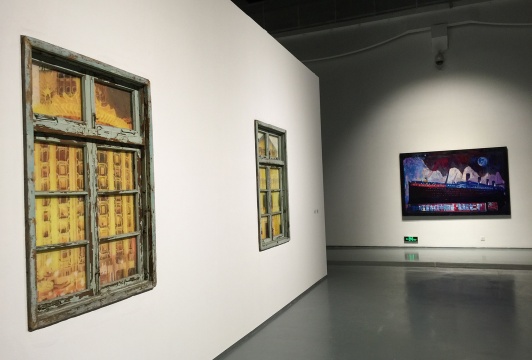 李青 “鄰窗”系列作品
