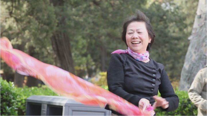 《鏡頭前的女人》截屏
