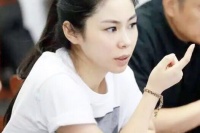 侯亞楠 上半年亮態(tài)度 下半年做服務(wù),展望,畢加索,朱彤,蔡?hào)|東,鄭國(guó)谷,駱丹,封巖,陸春濤,楊黎明,陳維
