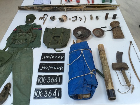 緬軍的個人物品、車牌、戰(zhàn)爭遺留的東西都是藝術(shù)家通過各種渠道帶往國內(nèi)
