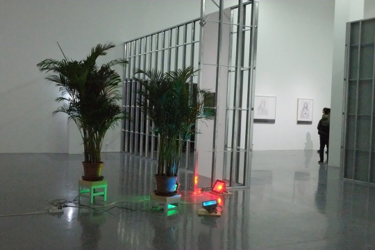 長征空間今年的第一個非主體性的群展“窺視秀”現(xiàn)場
