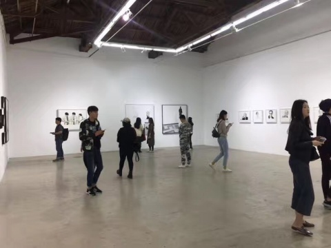 凝視魅惑之像 “TOUCH · 觸” 汪鶯鶯個展亮相空間站