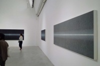 田衛(wèi)個(gè)展“動(dòng)靜之間”，對(duì)稱(chēng)中的水墨美學(xué),田衛(wèi)