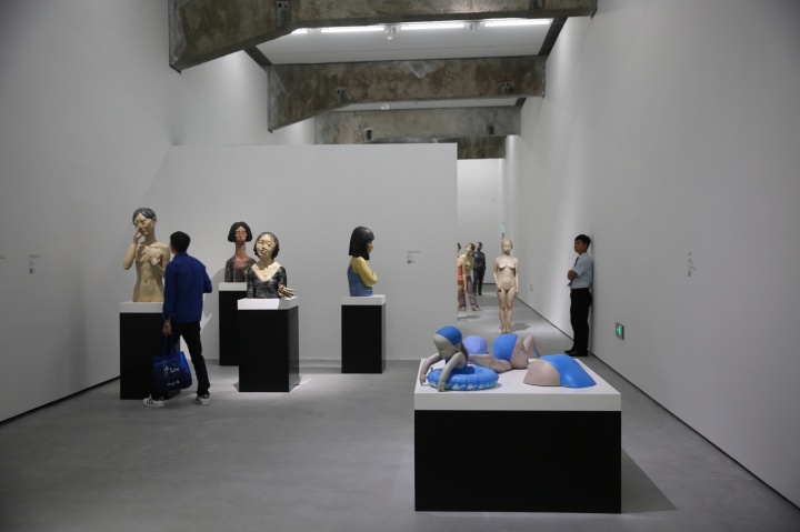 向京大型回顧展+新作展
