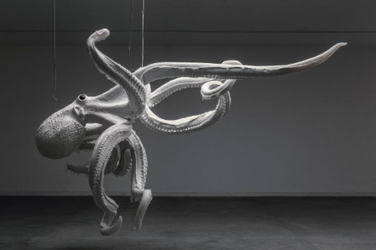 《降臨》，向京，2019年，圖片 ? 向京工作室

