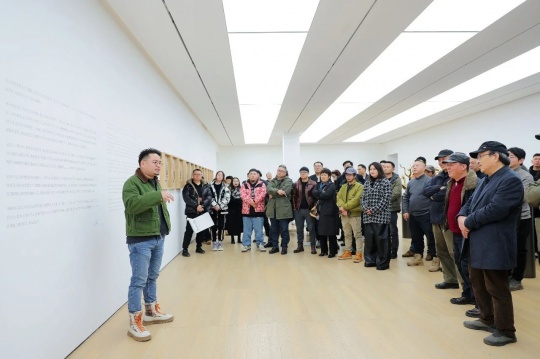 “峰生水起” 2024 - 朱峰十二生肖雕塑作品展 盛大開幕