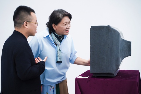 “媒介場”孫曉晨個展在亙畫廊正式啟幕