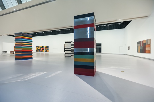 肖恩·斯庫利：四川音樂學(xué)院美術(shù)館以世界級抽象大展確立學(xué)術(shù)新坐標(biāo)